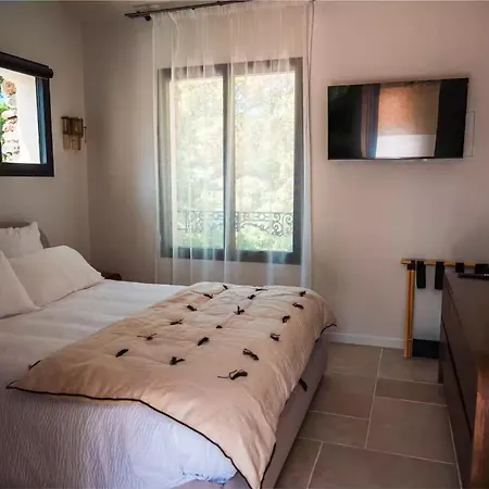 D Hotes La Bergerie La Fontaine Maxime בית הארחה 3*